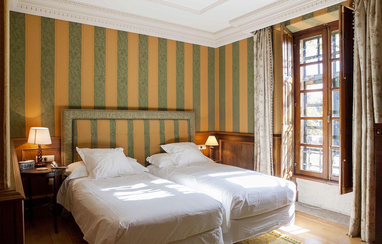 Pazo De Brandeso & Country Club Guest House Arzua Ngoại thất bức ảnh
